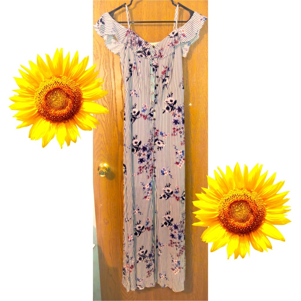 Button Down Maxi Slit Dress 💃🏽